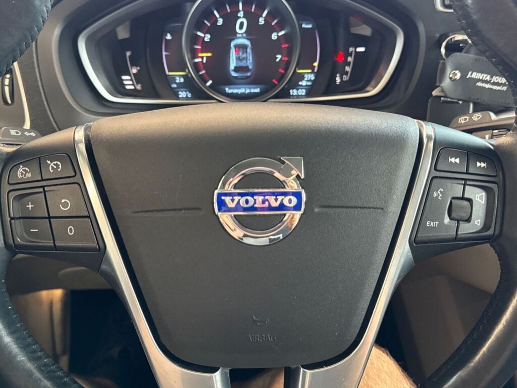 Volvo V40 Cross Country 2013 Metallinhohto Harmaa