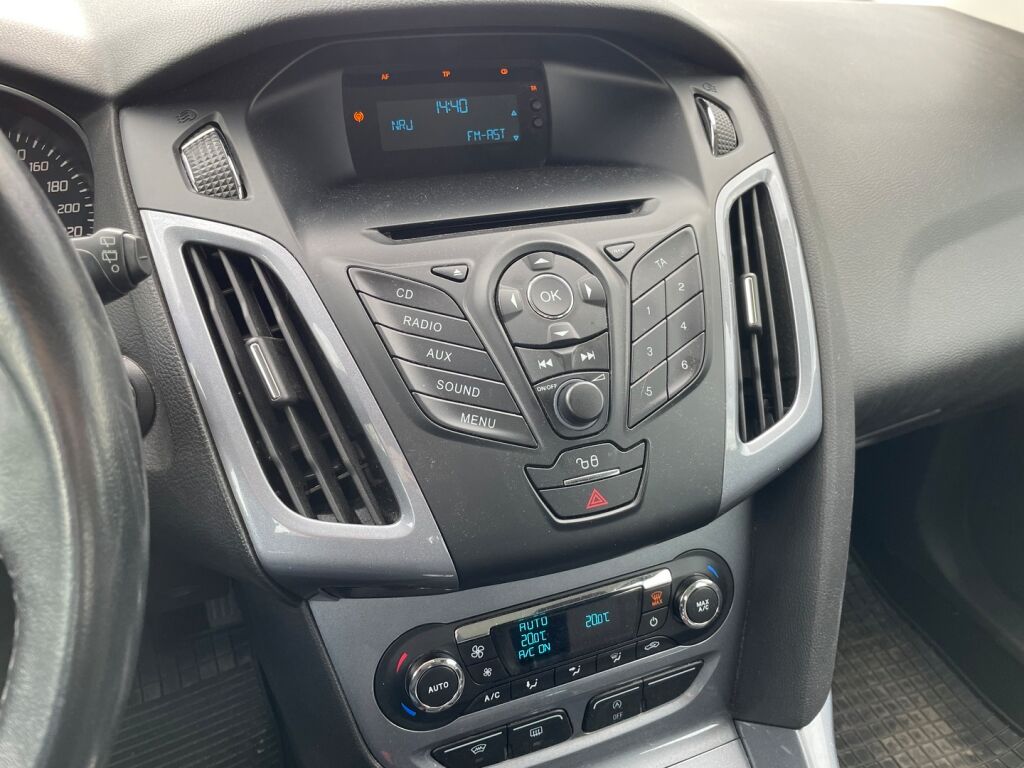 Ford Focus 2013 Sininen