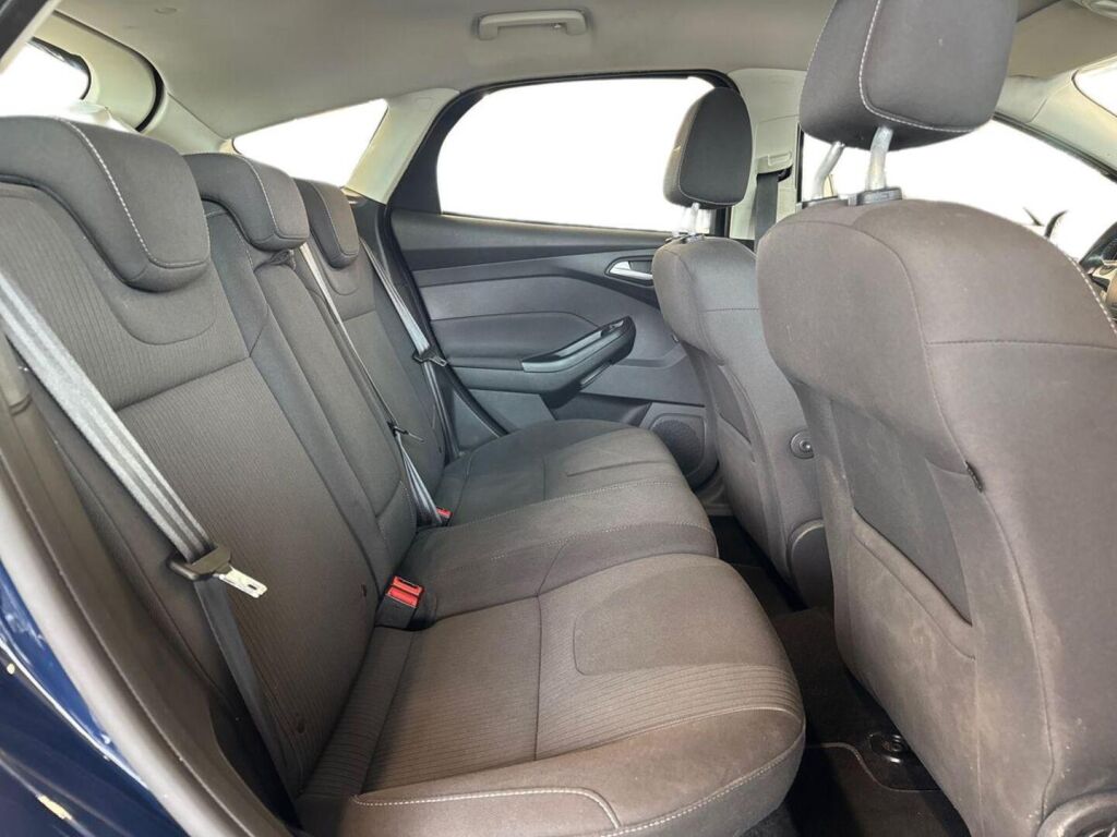 Ford Focus 2013 Sininen