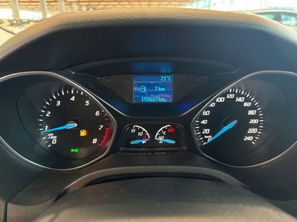 Ford Focus 2013 Sininen