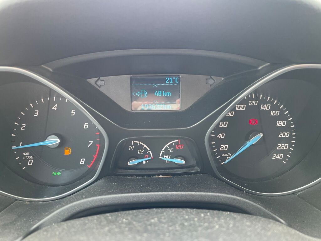 Ford Focus 2013 Sininen