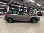 Ford Focus 2013 Ruskea (beige)
