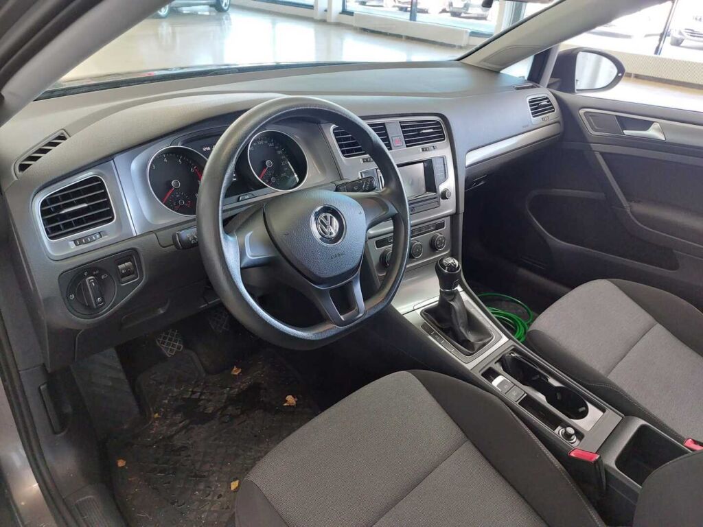 Volkswagen Golf 2013 Harmaa