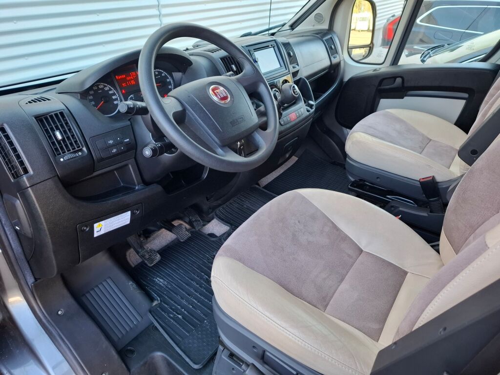 Adria Matrix 650 SF RJ 60 Years Edition 2013 Harmaa