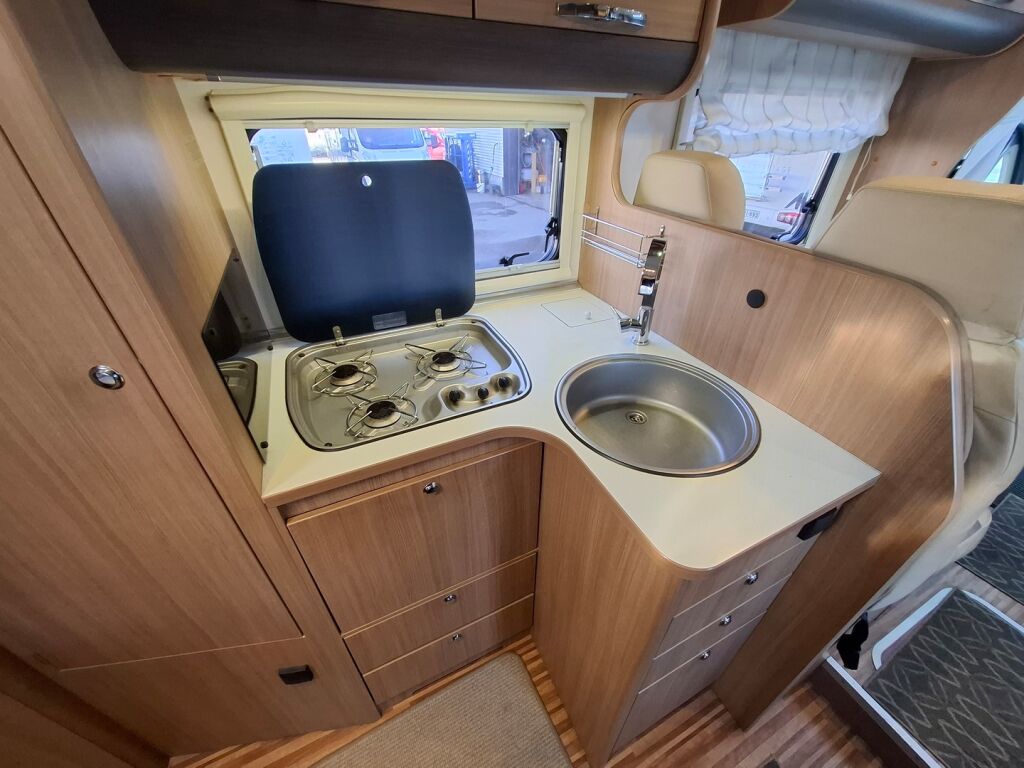 Adria Matrix 650 SF RJ 60 Years Edition 2013 Harmaa