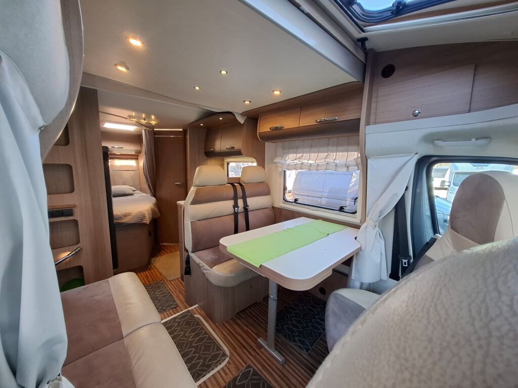 Adria Matrix 650 SF RJ 60 Years Edition 2013 Harmaa