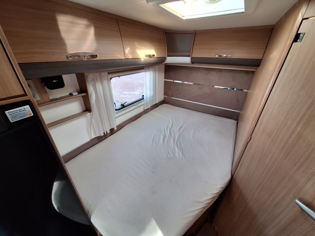 Adria Matrix Axess 650 SF 2013 Harmaa