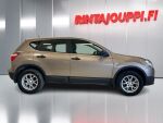 Nissan Qashqai 2013 Ruskea (beige)