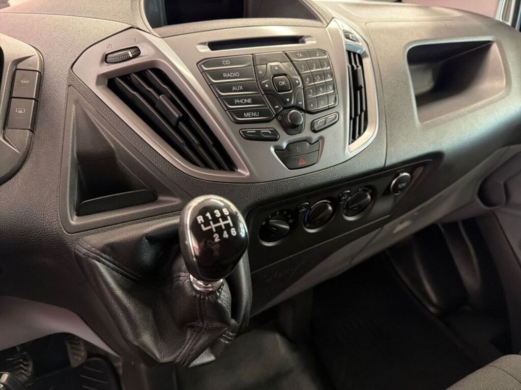 Ford Transit Custom 2013 Musta