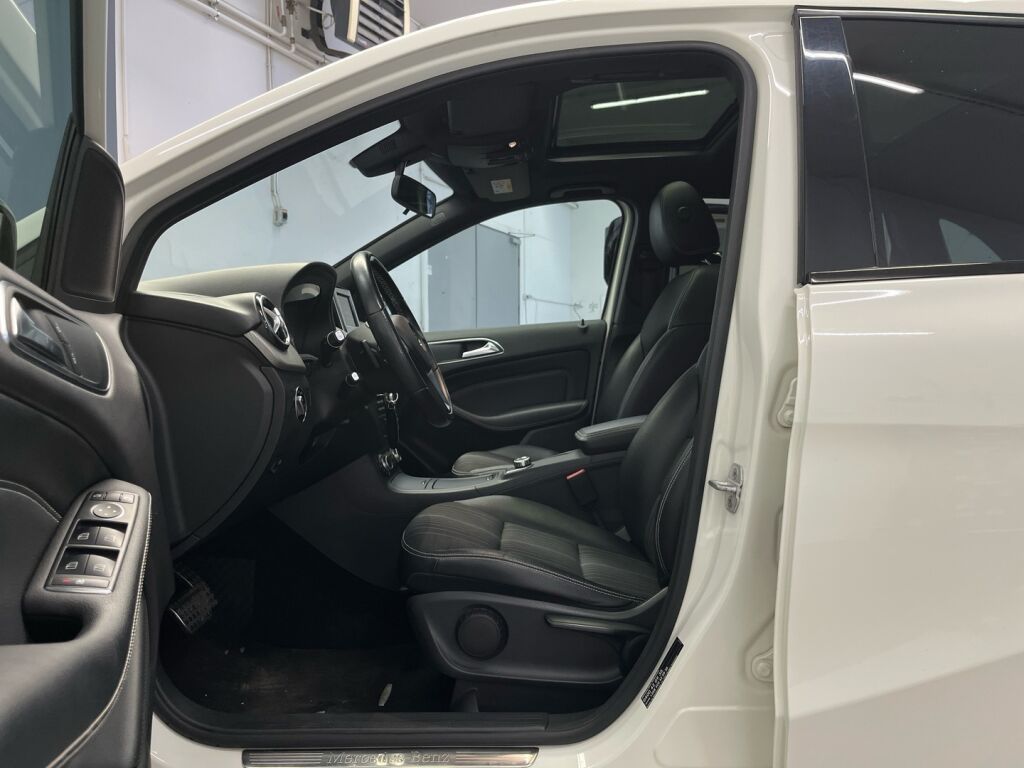 Mercedes-Benz B 2014 Valkoinen