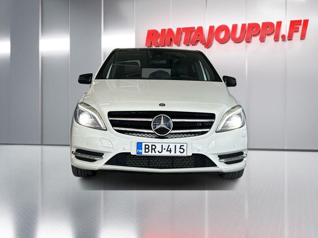 Mercedes-Benz B 2014 Valkoinen