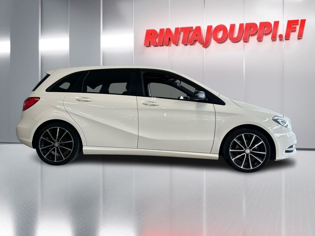 Mercedes-Benz B 2014 Valkoinen