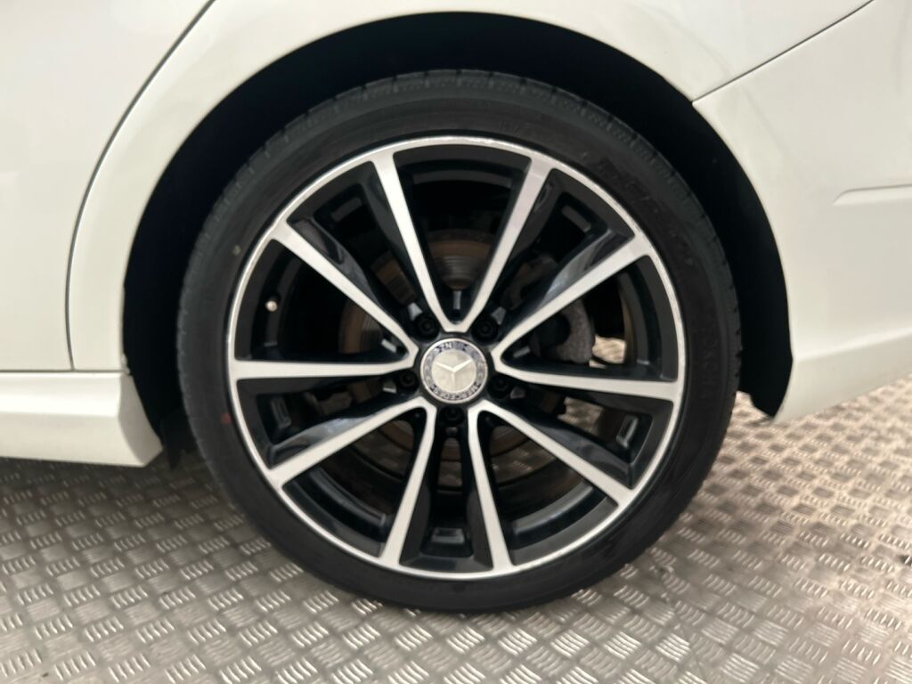 Mercedes-Benz B 2014 Valkoinen