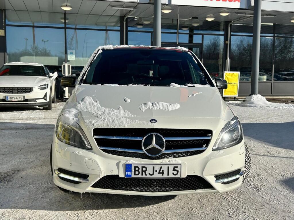 Mercedes-Benz B 2014 Valkoinen