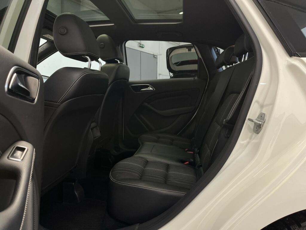 Mercedes-Benz B 2014 Valkoinen