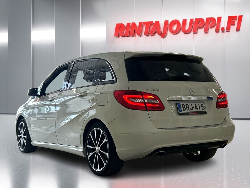 Mercedes-Benz B 2014 Valkoinen