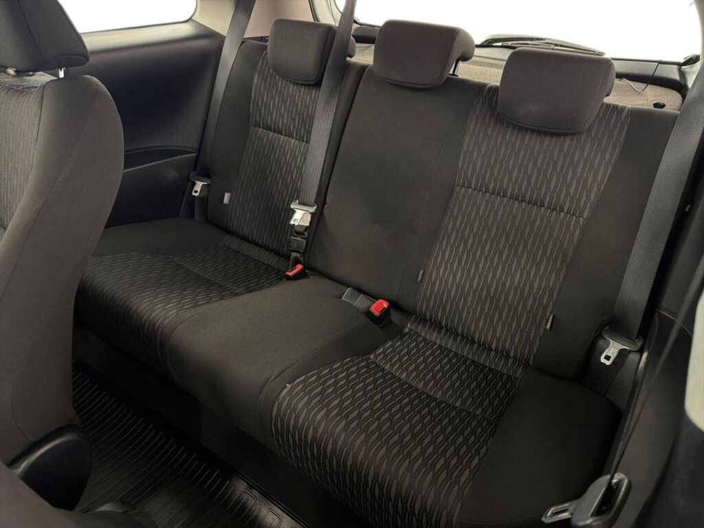 Toyota Yaris 2014 Valkoinen