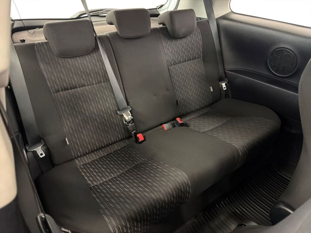 Toyota Yaris 2014 Valkoinen