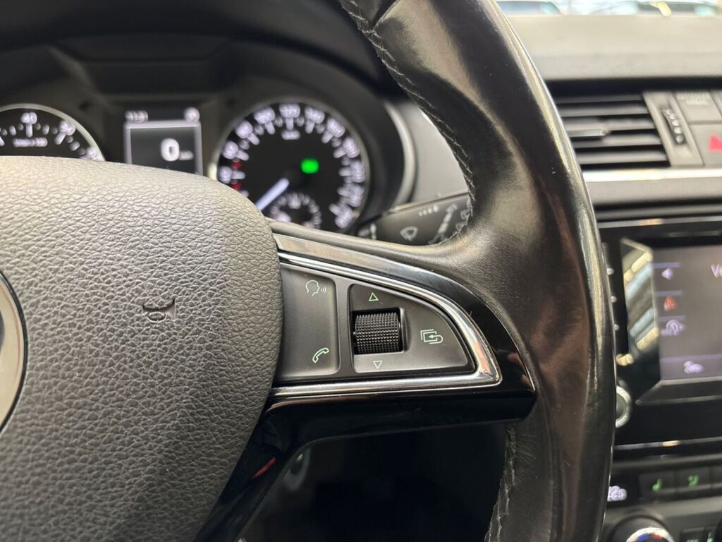 Skoda Octavia 2013 Hopea