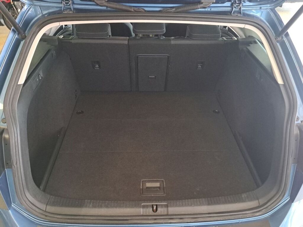 Volkswagen Golf 2014 Sininen