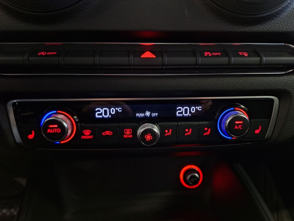 Audi A3 2013 Musta