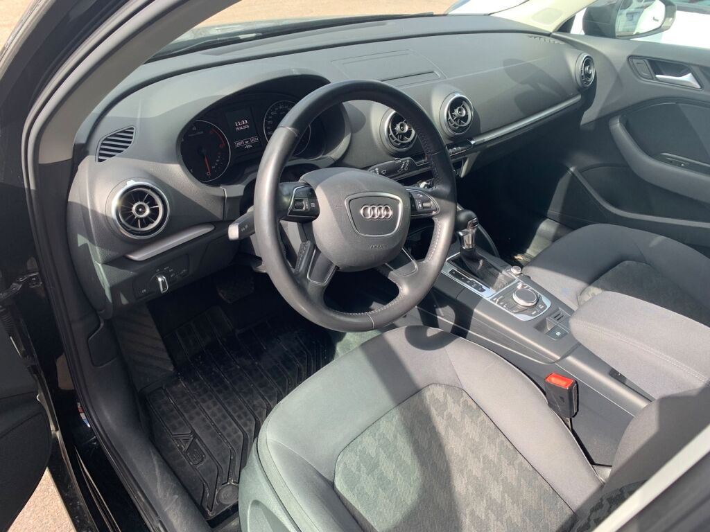 Audi A3 2013 Musta