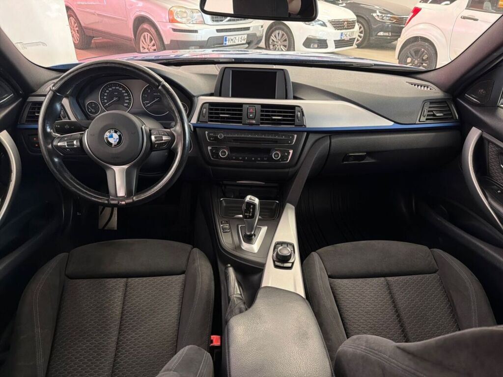BMW 320 2014 Sininen