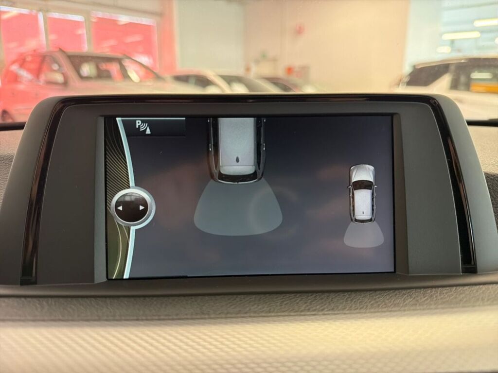 BMW 320 2014 Sininen