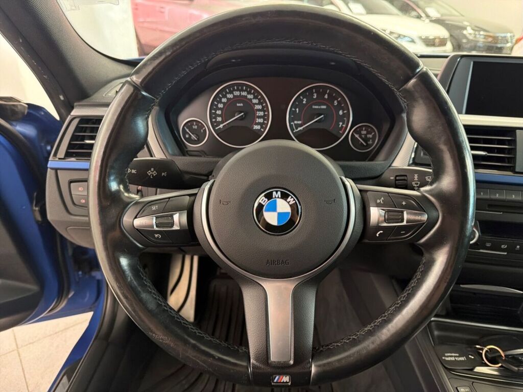 BMW 320 2014 Sininen