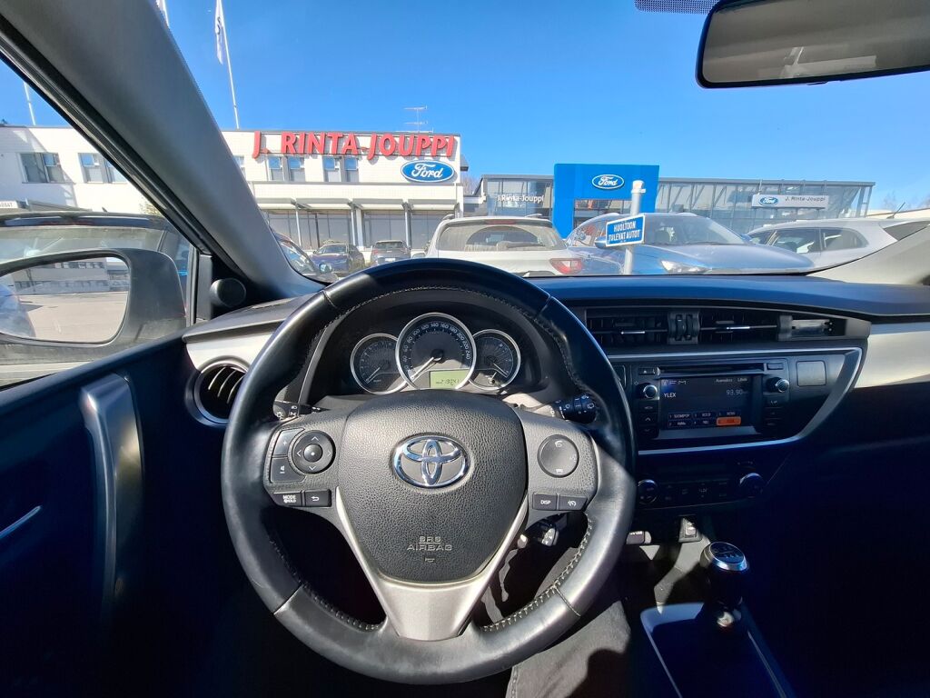 Toyota Auris 2013 Harmaa
