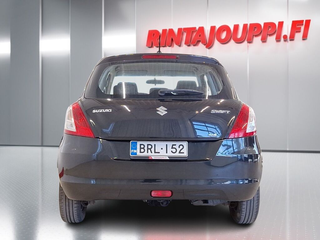 Suzuki Swift 2013 Musta