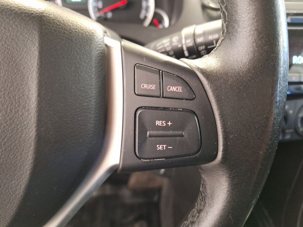 Suzuki Swift 2013 Musta