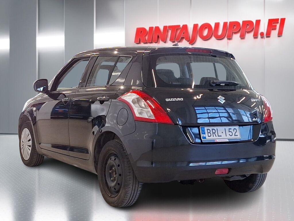 Suzuki Swift 2013 Musta