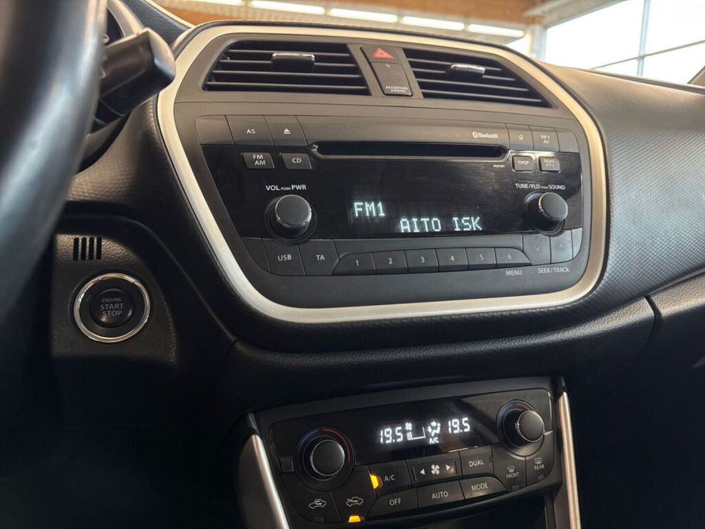 Suzuki SX4 S-Cross 2013 Vihreä