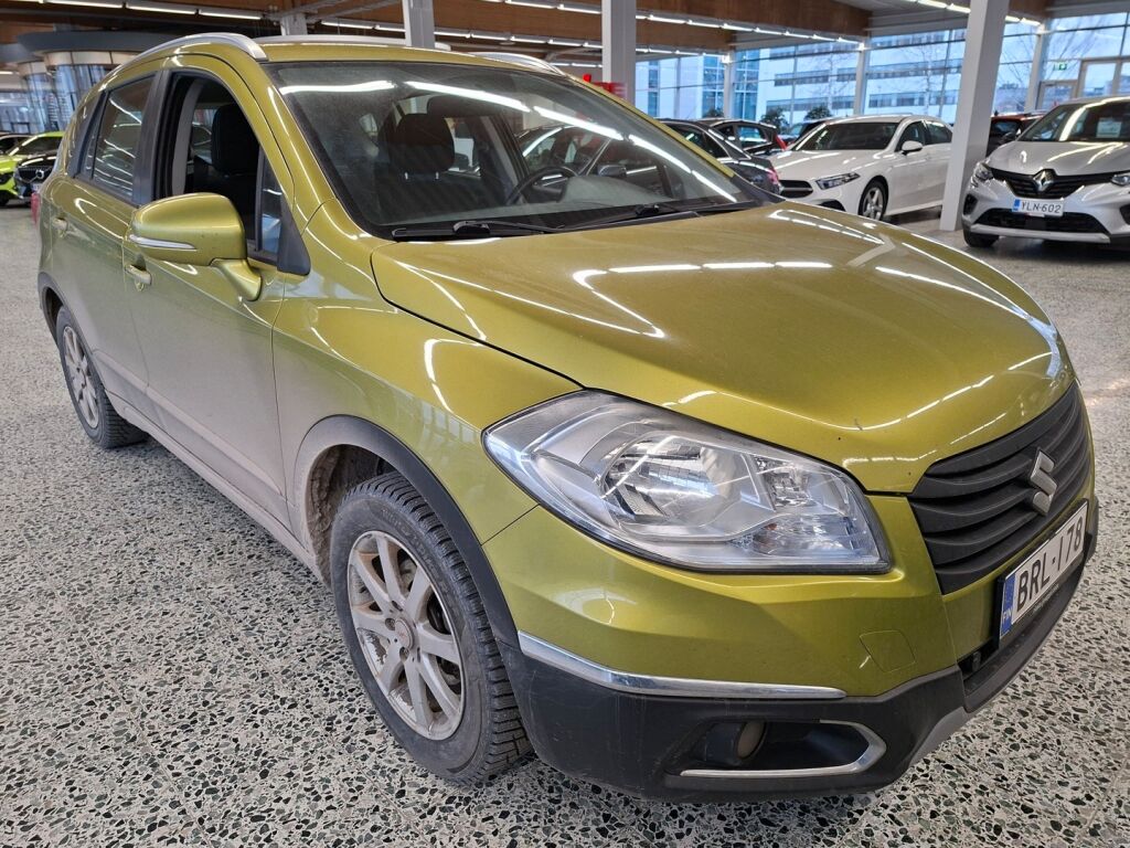 Suzuki SX4 S-Cross 2013 Vihreä