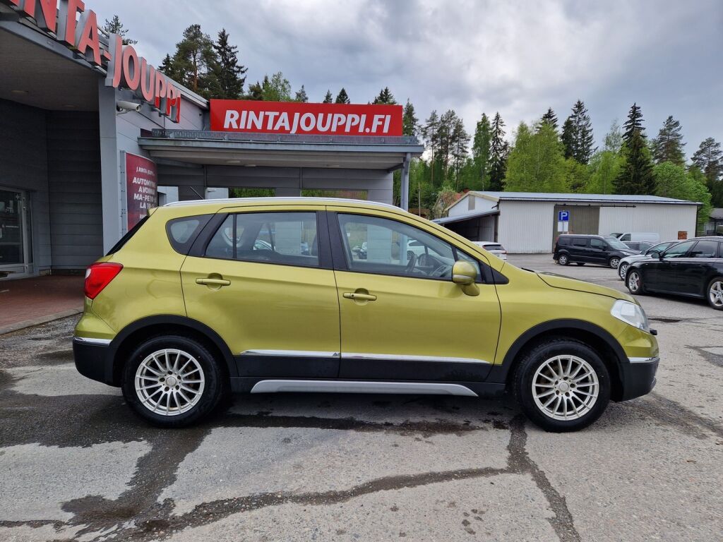 Suzuki SX4 S-Cross 2013 Vihreä