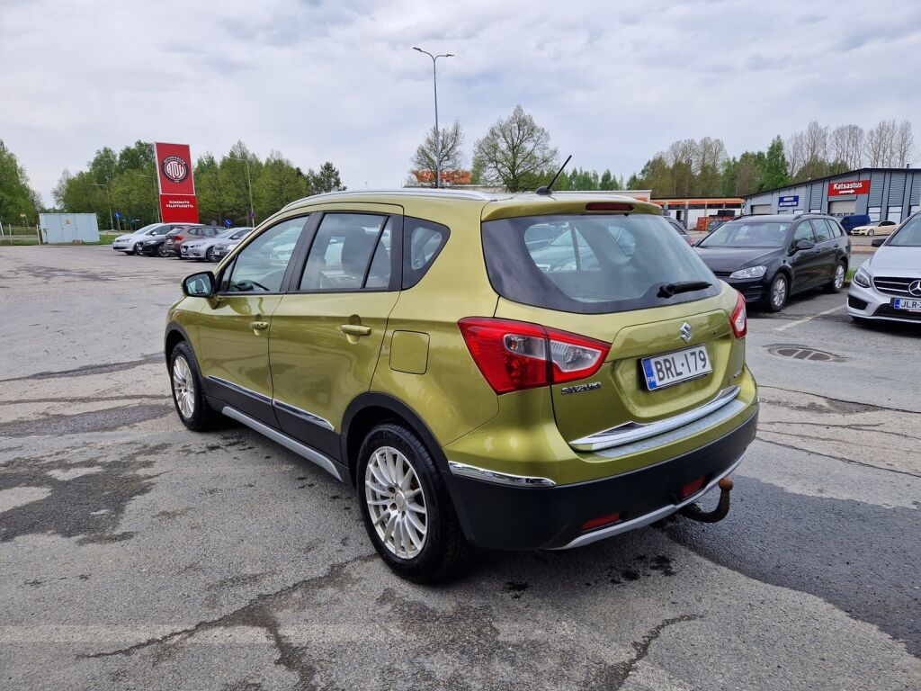 Suzuki SX4 S-Cross 2013 Vihreä