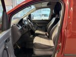 Volkswagen Caddy 2013 Punainen