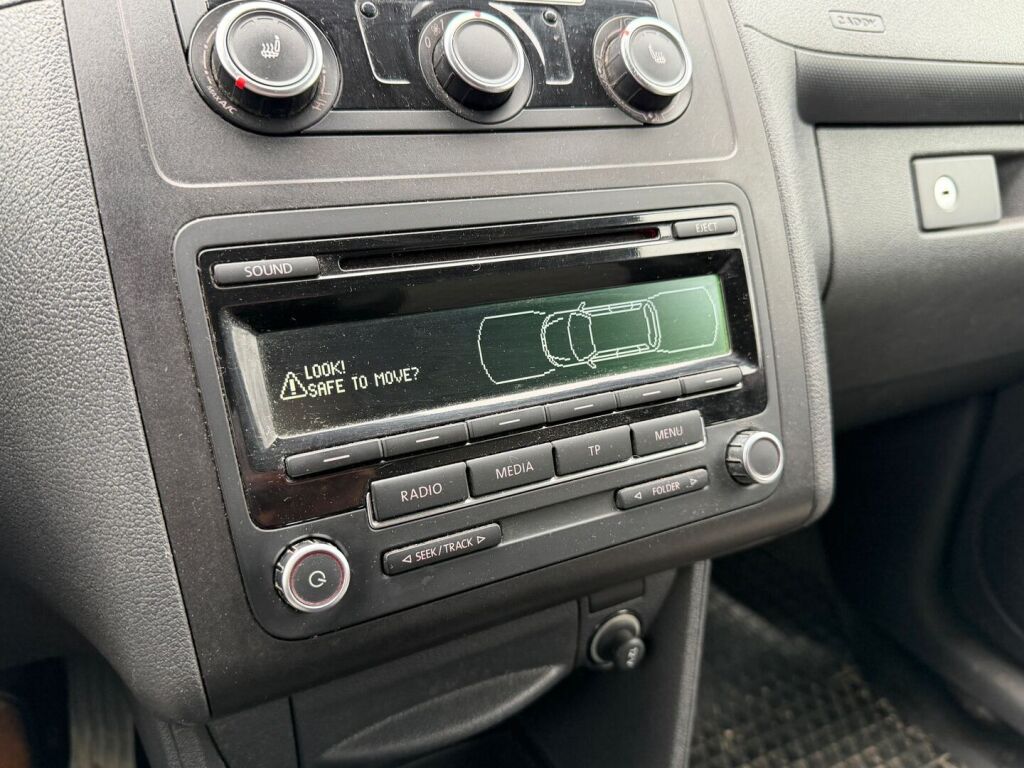 Volkswagen Caddy 2013 Punainen