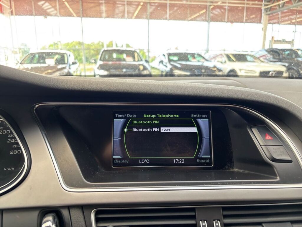 Audi A4 2014 Valkoinen