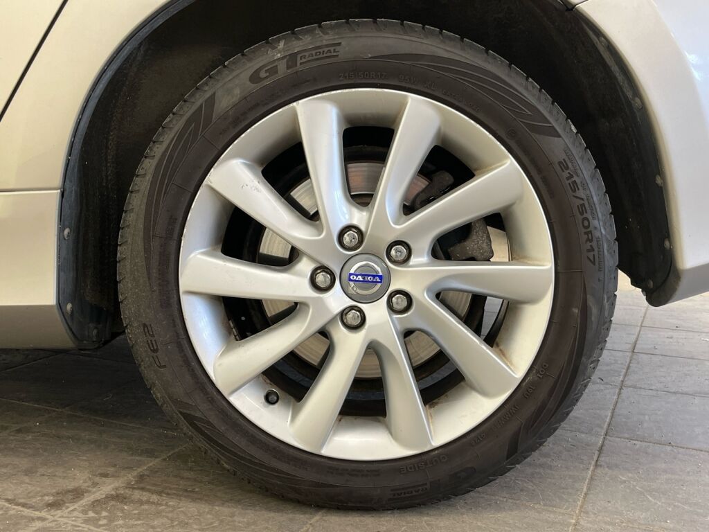 Volvo S60 2013 Ruskea (beige)