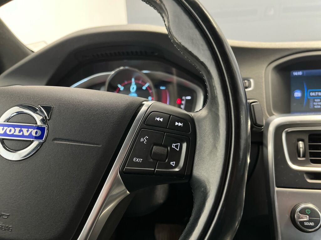 Volvo S60 2013 Ruskea (beige)