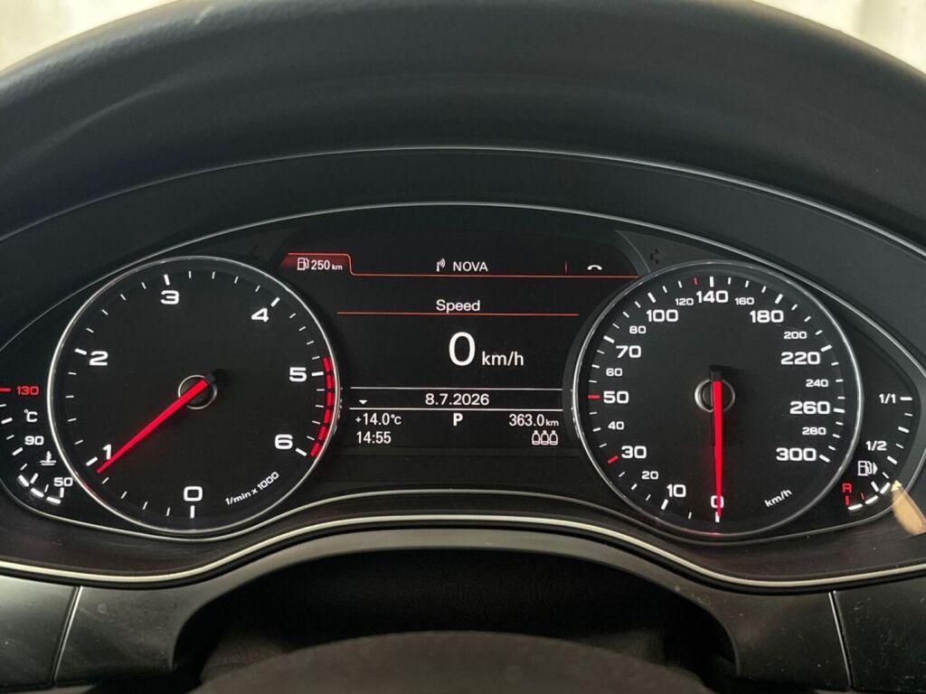 Audi A6 2014 Musta