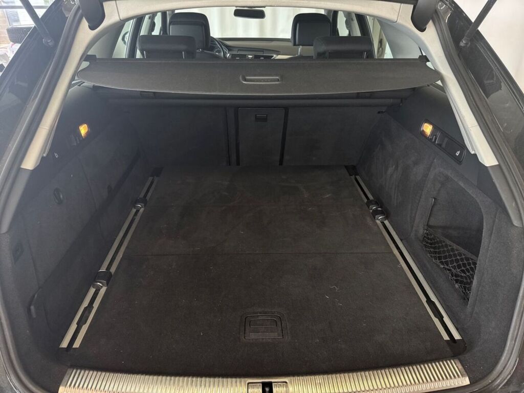 Audi A6 2014 Musta