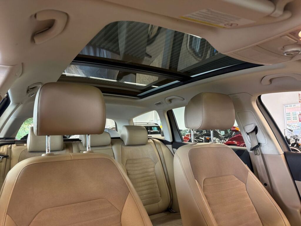Volkswagen Passat 2014 Ruskea (beige)