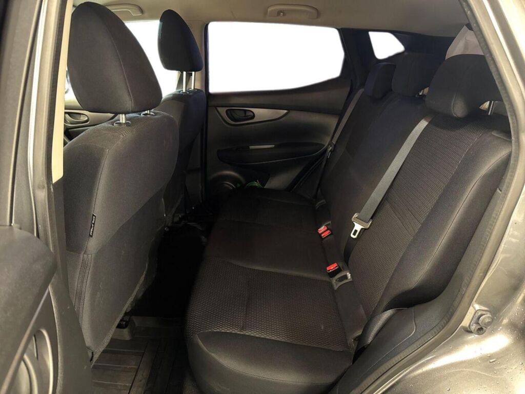 Nissan Qashqai 2014 Metallinhohto Harmaa