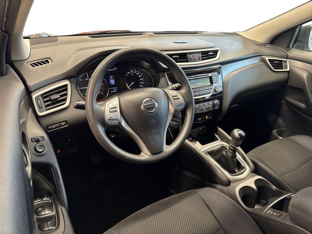 Nissan Qashqai 2014 Metallinhohto Harmaa