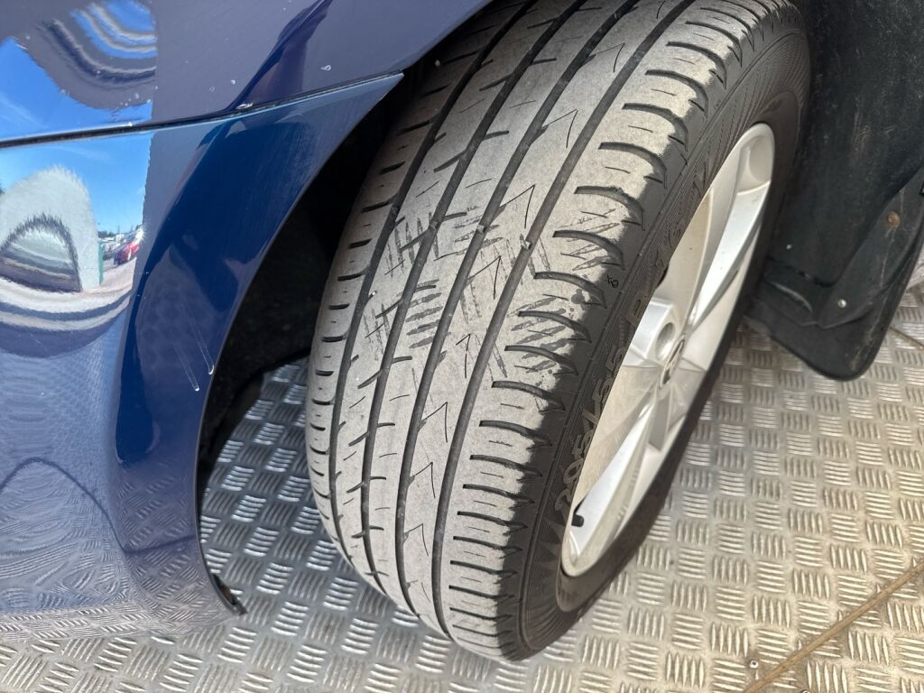 Skoda Octavia 2014 Sininen