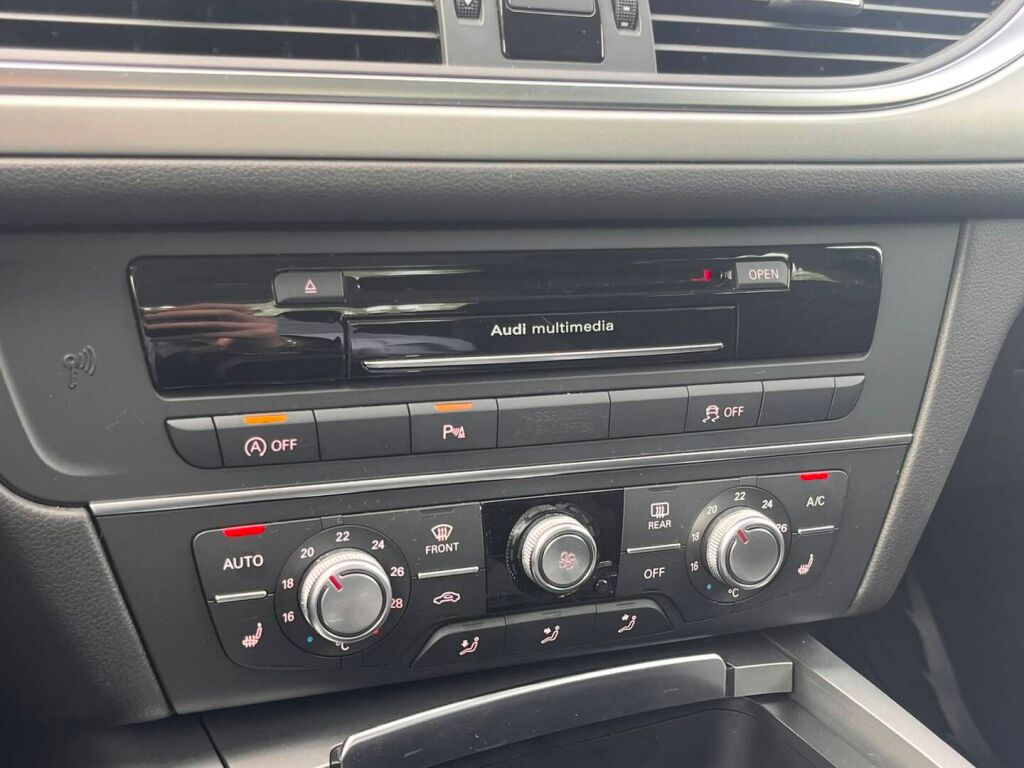 Audi A6 2014 Punainen