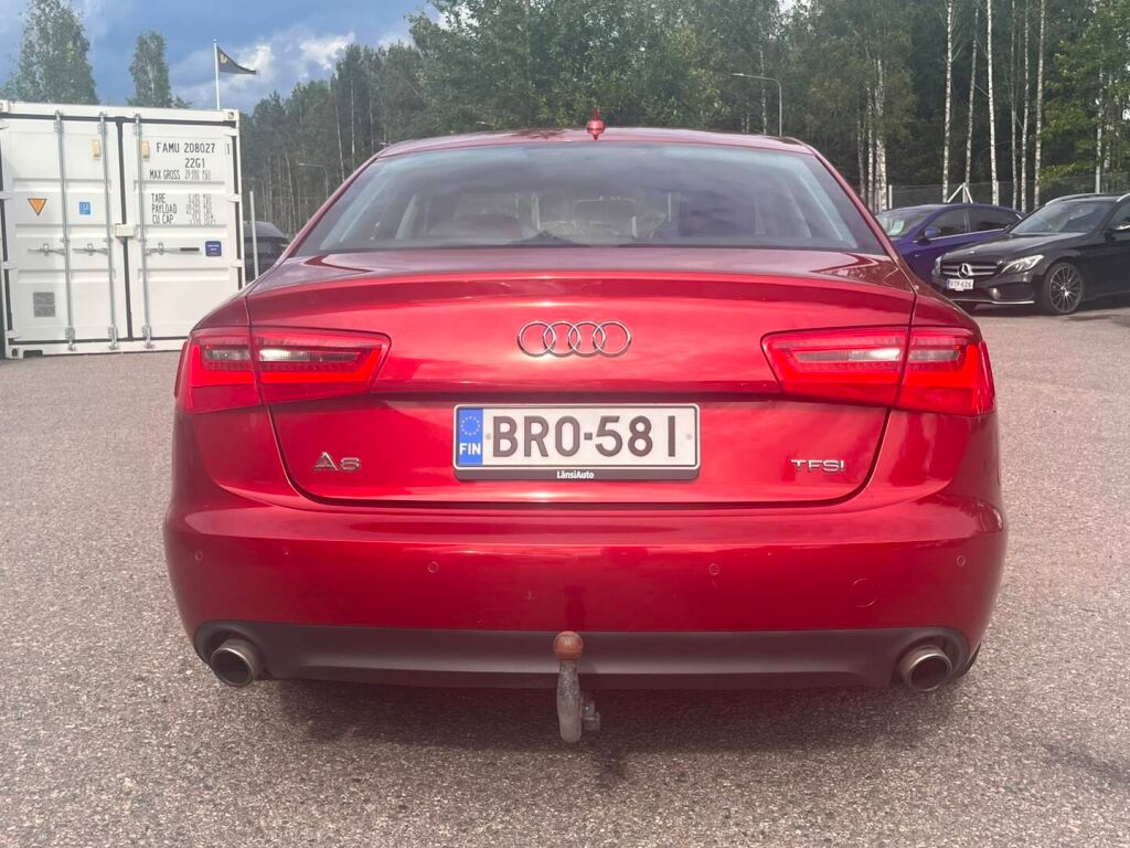 Audi A6 2014 Punainen